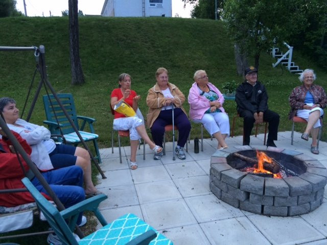 Hebergement Centre Ville Caraquet主图