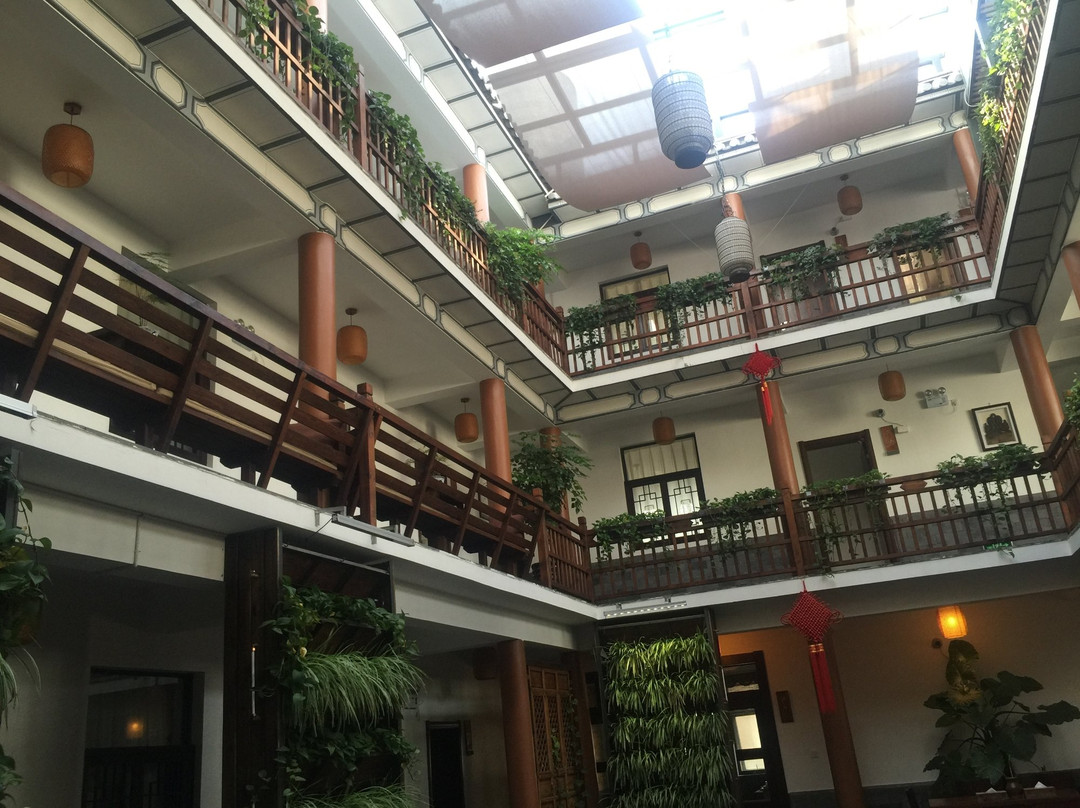 大理晏清山居客栈主图