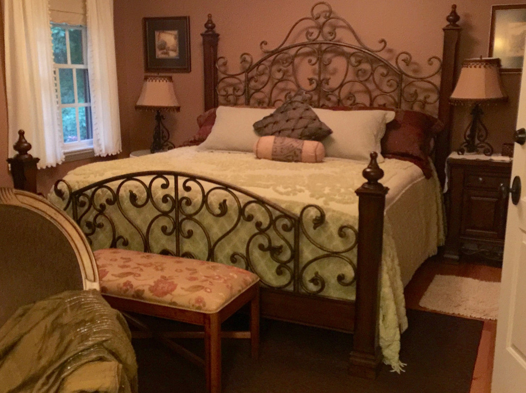 Blossom White Bed and Breakfast主图