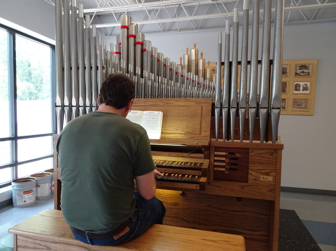 Reuter Pipe Organs-劳伦斯必去景点