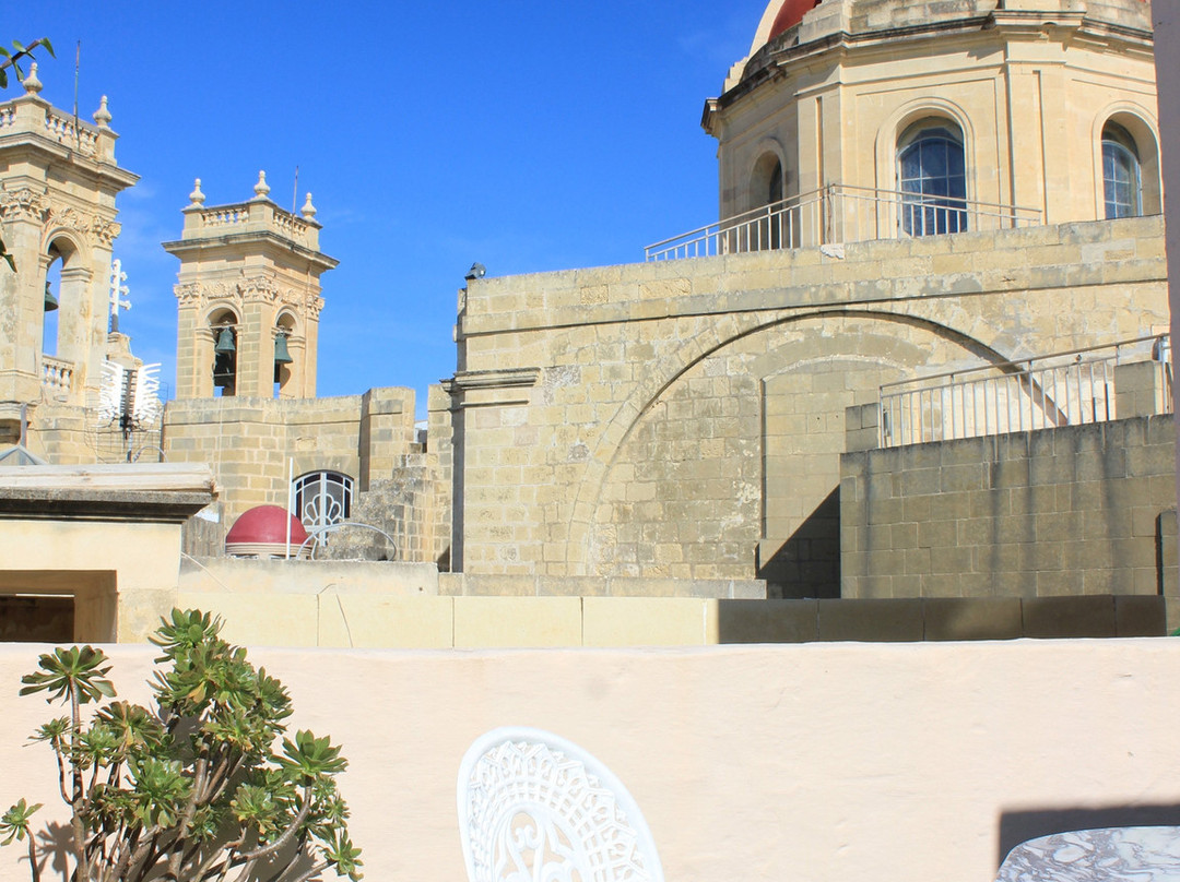 Gallerija House主图