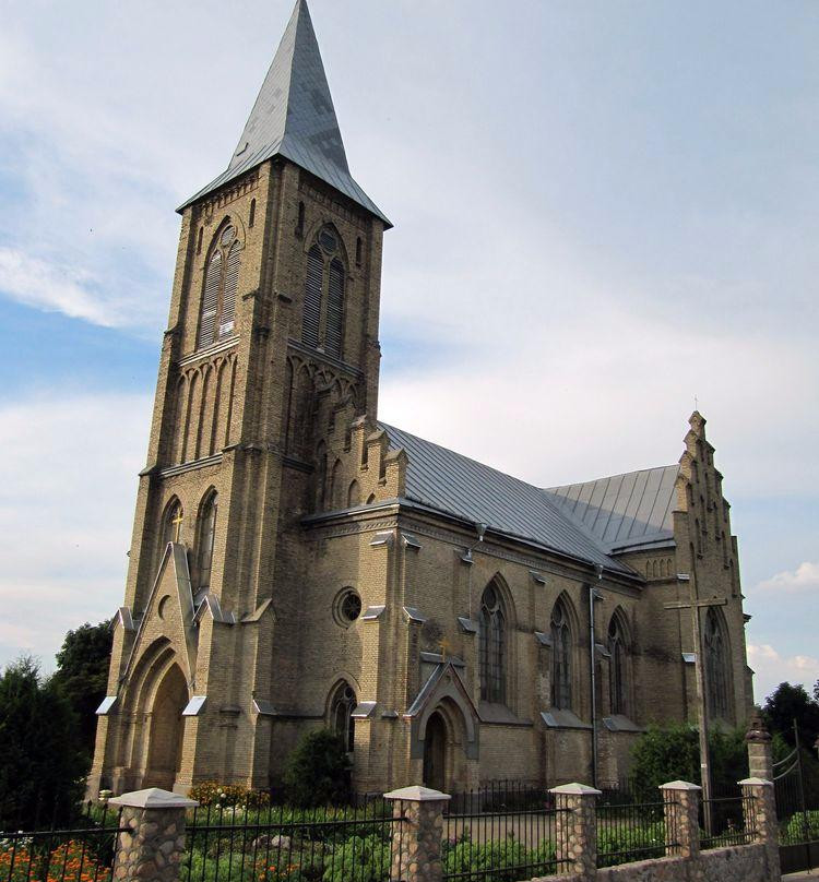Catholic Cathedral of St. Peter & St. Paul-Rozhanka必去景点