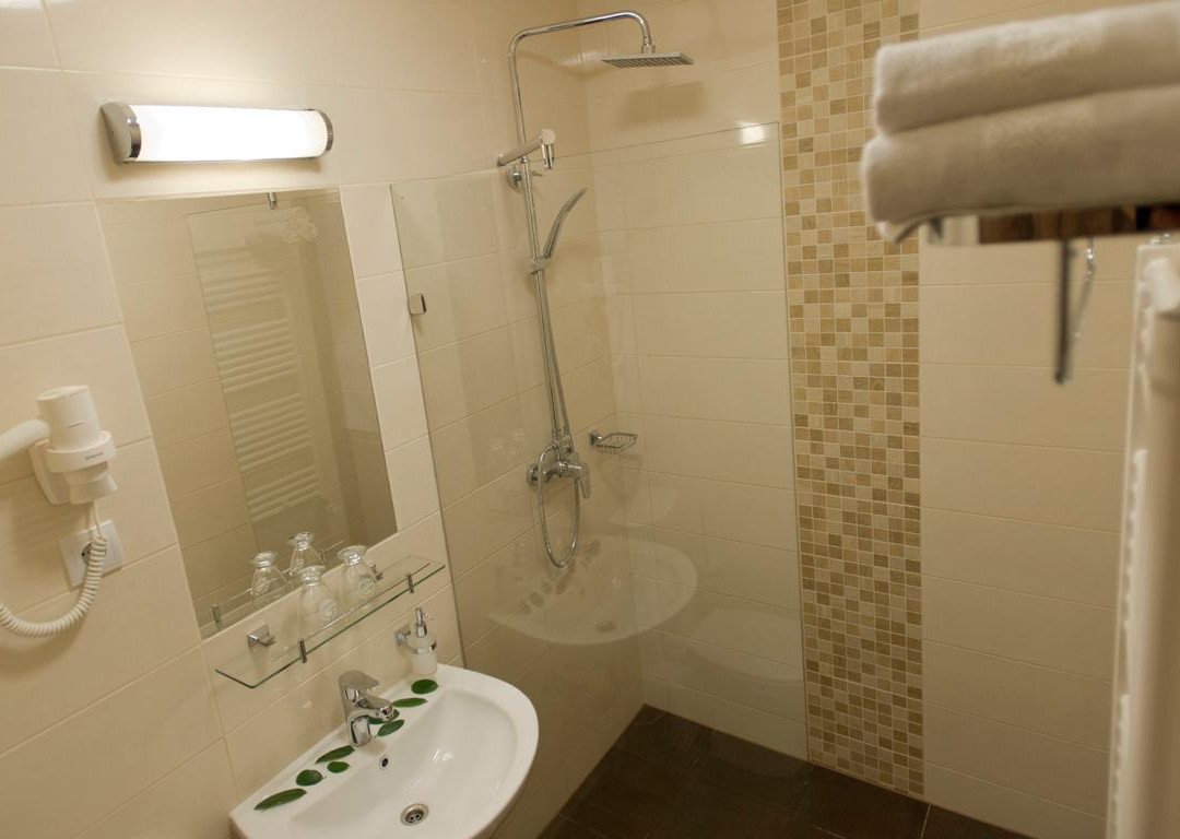 Park Hotel Gyula主图