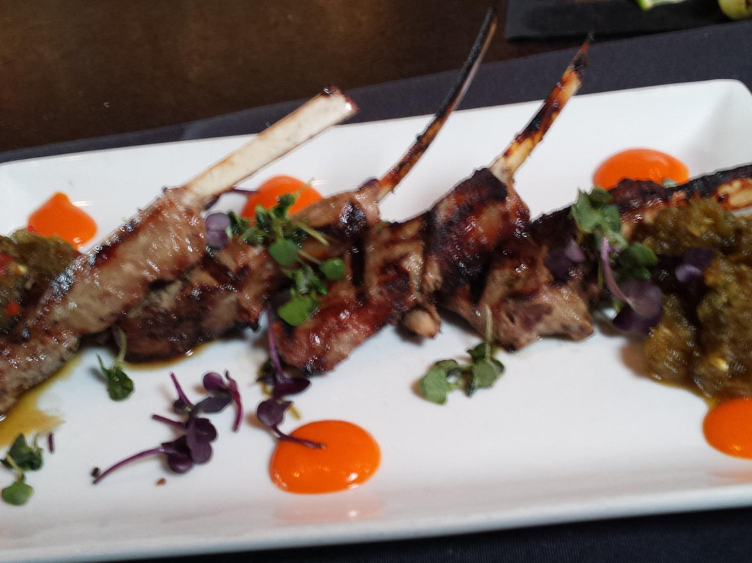 Taphouse Kitchen by Eppig Brewing Co.