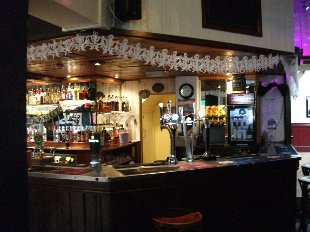 Saracens Head-邓斯特布尔必去景点