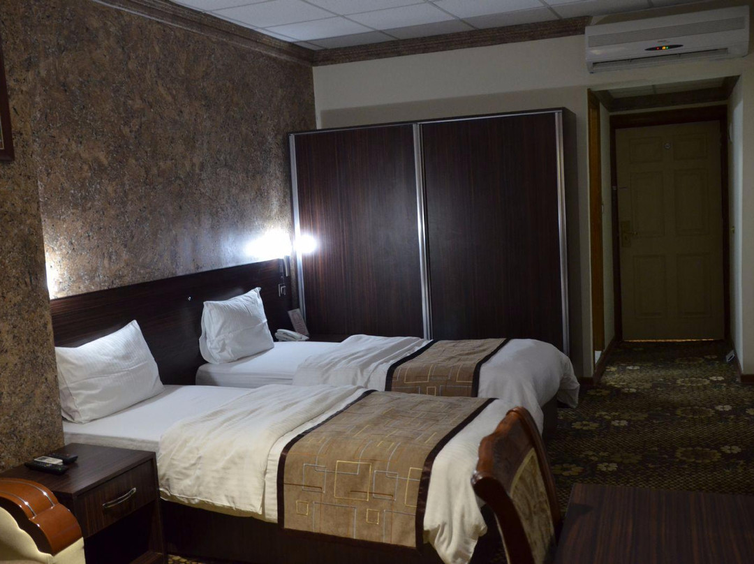 Karlovy Vary Hotel主图