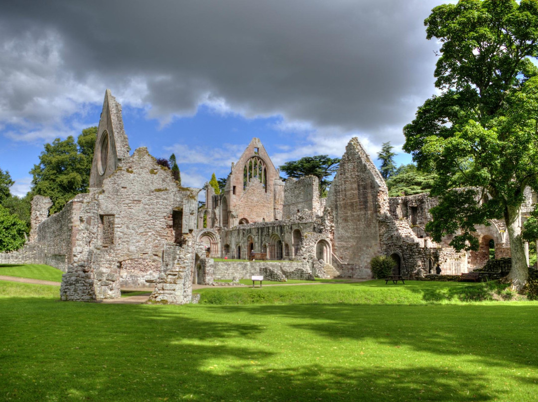 St. Boswells旅游景点-Dryburgh Abbey