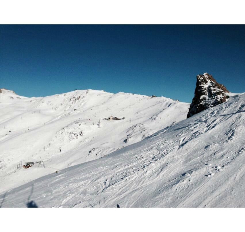 Eas Escuela Argentina de Snowboard & Ski-圣卡洛斯-德巴里洛切必去景点