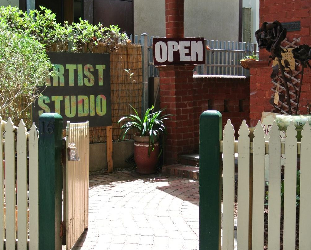 Pumpkin Lane Art Gallery-圣基尔达必去景点