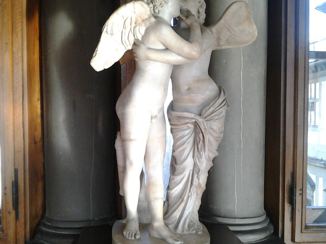 Silvia Iovino-佛罗伦萨必去景点