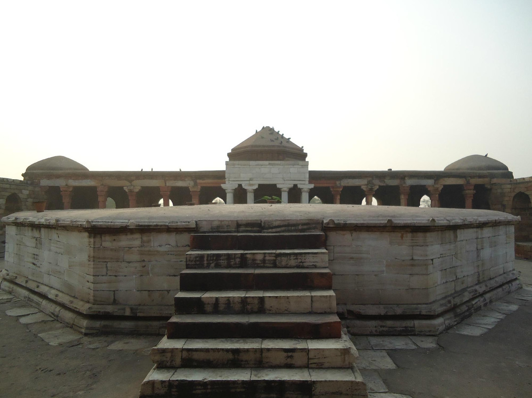 Sultan Ghari Tomb-新德里必去景点