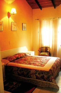 Hotel Hostal Ullumbe