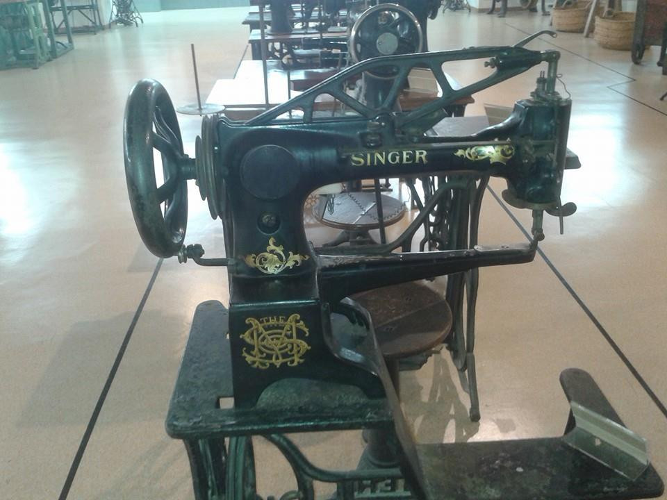 Museo Del Calzado-埃尔达必去景点