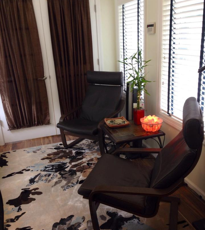 Victoria's Beauty Center-Avon必去景点