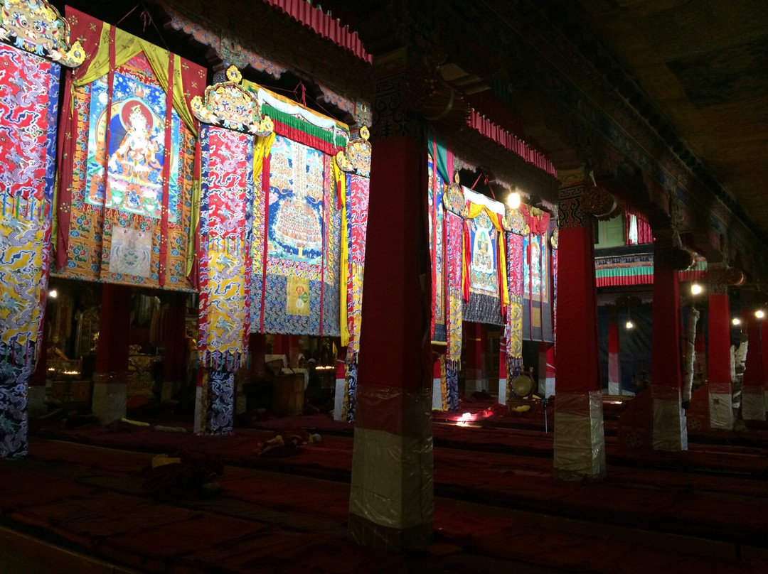 吉如拉康寺-乃东县必去景点