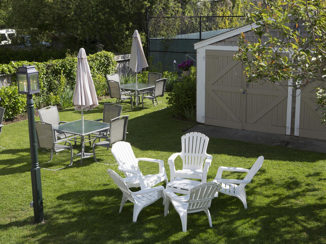 The Periwinkle B&B