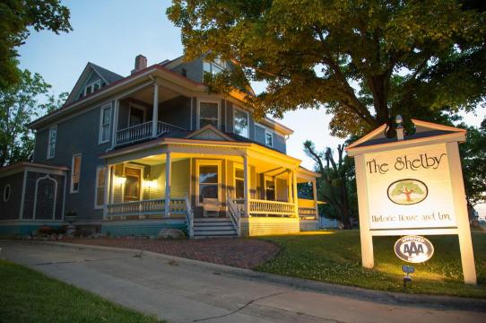 谢尔比旅馆-官方