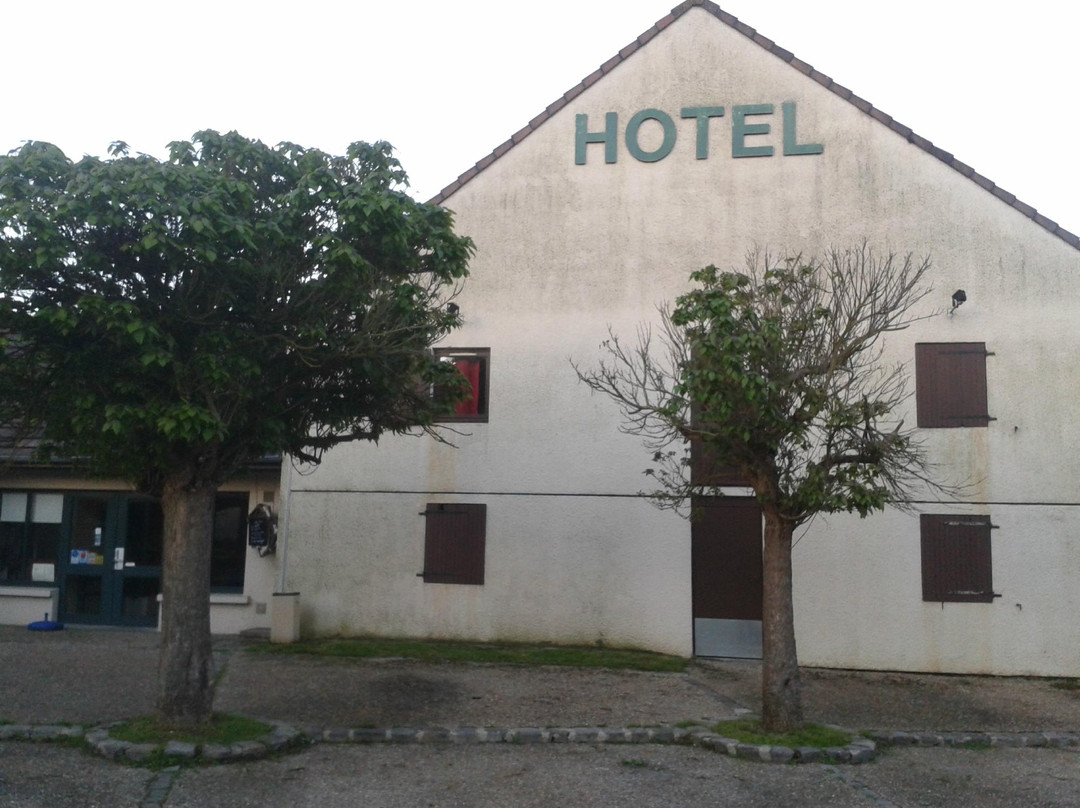 Hôtel Les Chevaliers des Balances主图