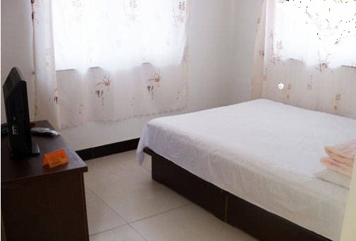 南戴河聚宝宾馆