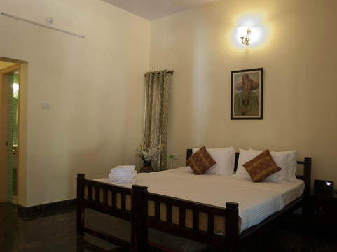 Suragi Home Stay