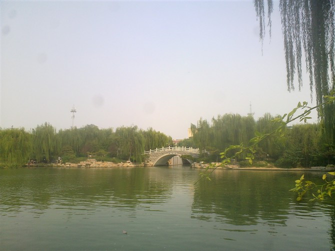 大明湖公园-济南市必去景点