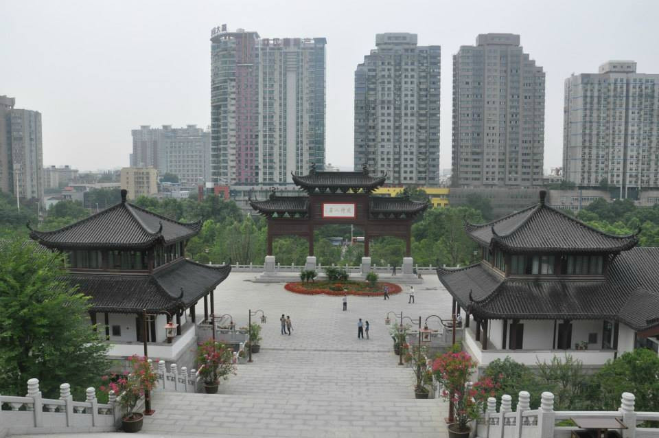 黄鹤楼-武汉市必去景点