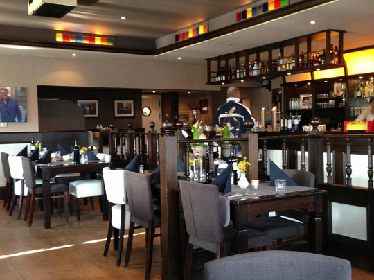 Maarn餐馆和美食-t Vosje