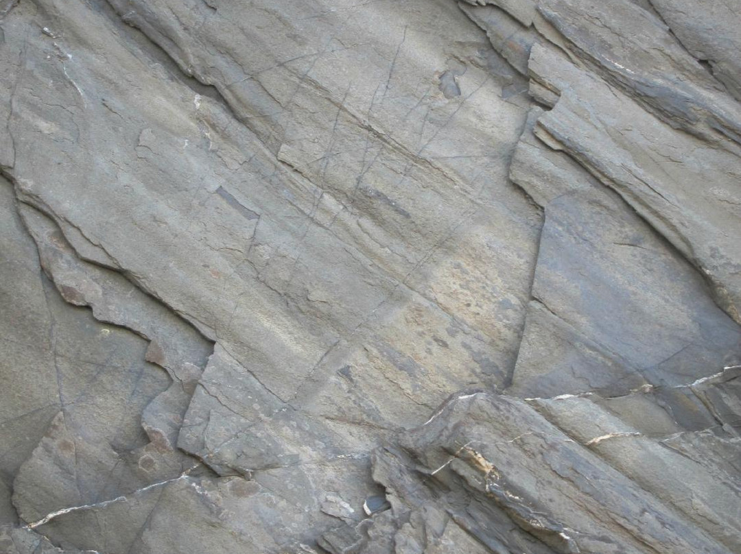 Mammoth Rocks景点图片