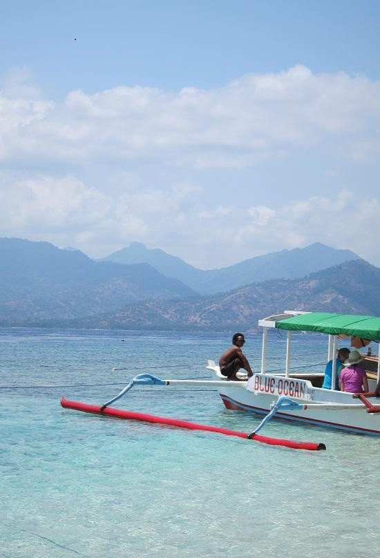 Blue Ocean Boat Trips-Gili Meno必去景点