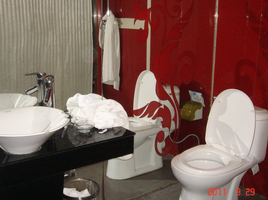 哈尔滨禧龙宾馆革新店主图