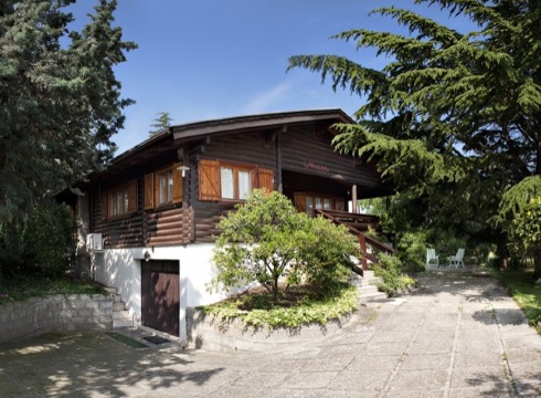 La Mirandola Village-官方