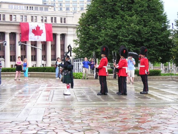Changing of the Guard-渥太华必去景点