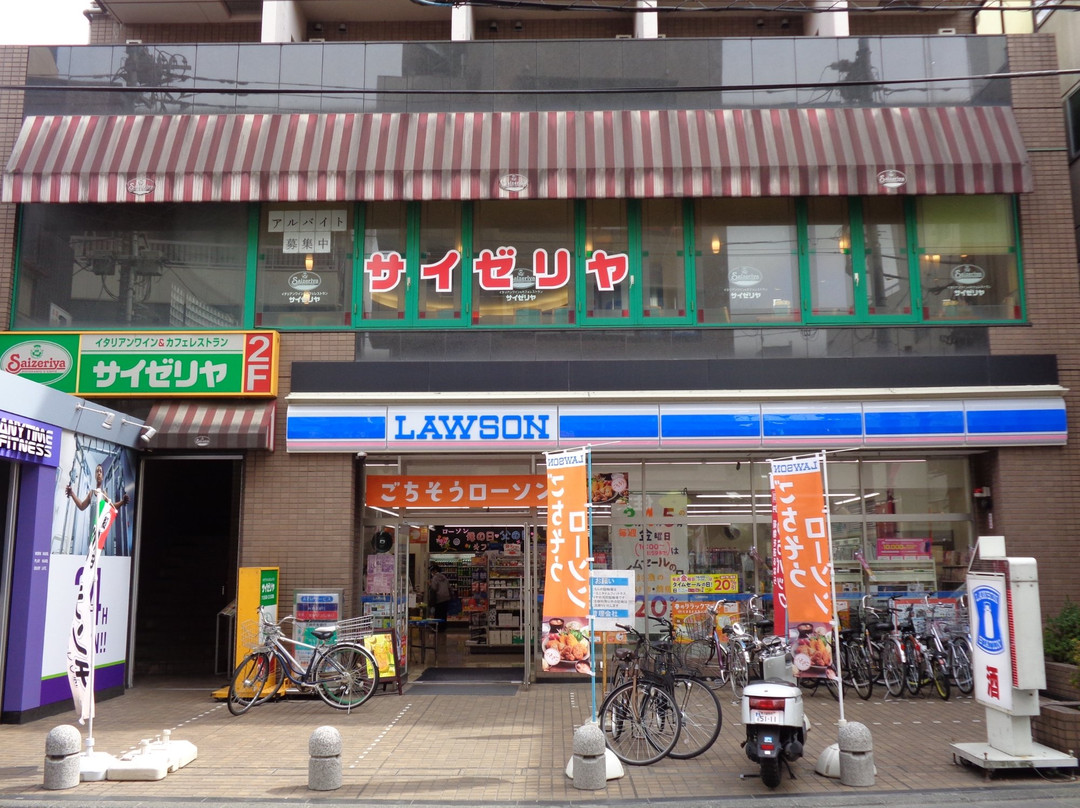 サイゼリヤ国分寺駅北口商店街