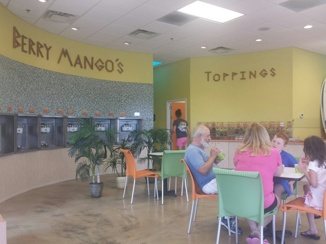 Berry Mango's Yogurt Bar