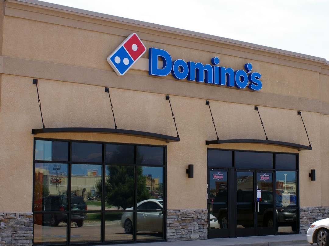 Peyton餐馆和美食-Domino's Pizza