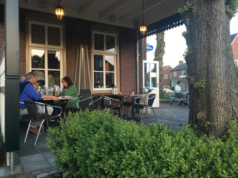 Nederwetten餐馆和美食-Grillbar Slinders