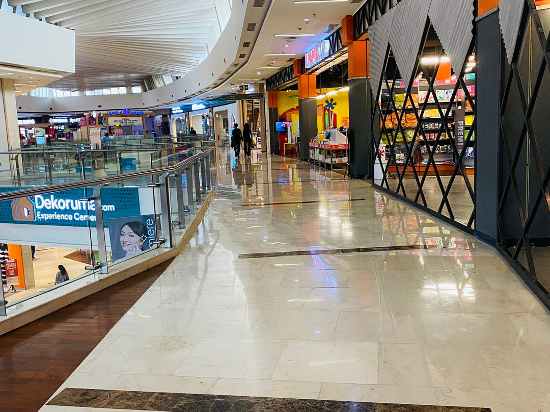 Bintaro Jaya Xchange Mall-South Tangerang必去景点