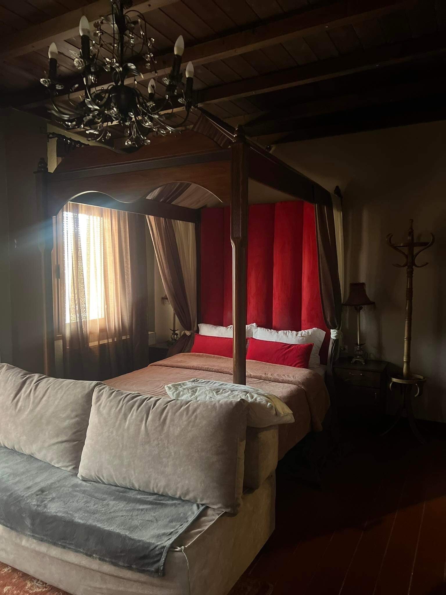 Morfeas Guesthouse-官方