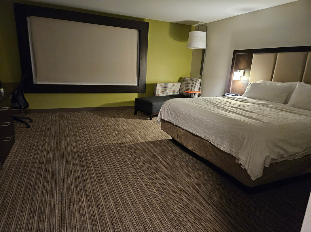 Holiday Inn Express & Suites Mount Vernon By IHG主图