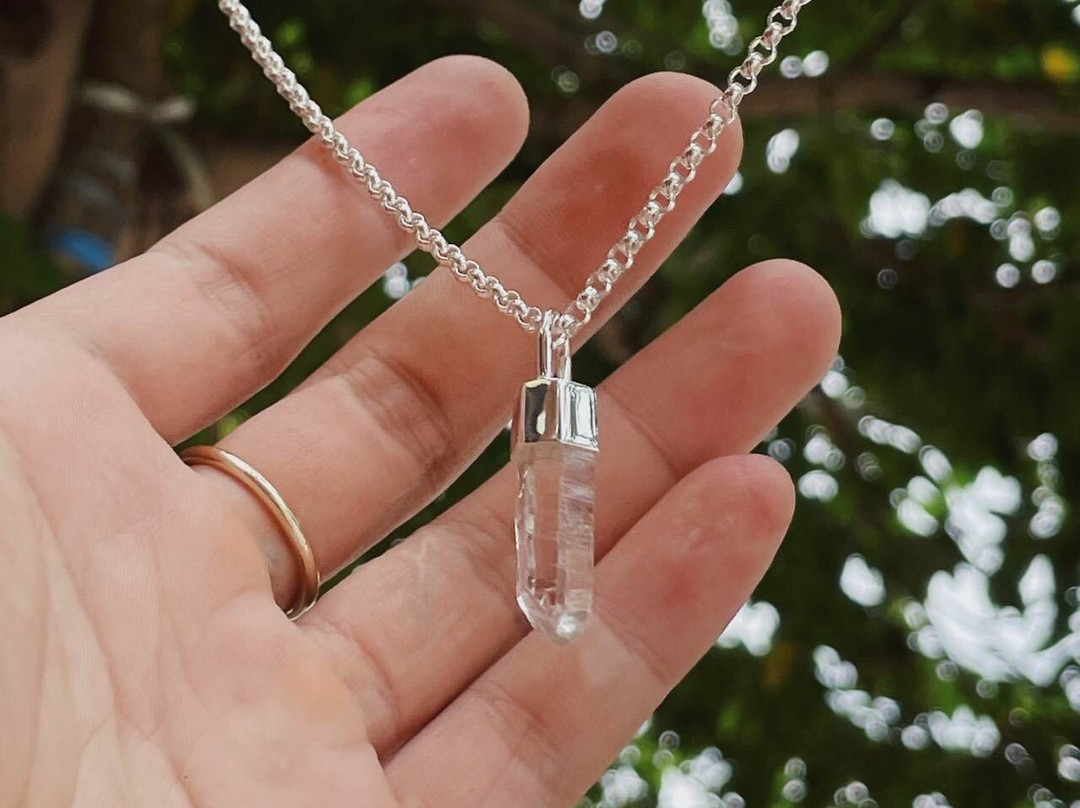 Quartzaholic - Handmade Jewelry & Gems-河内必去景点