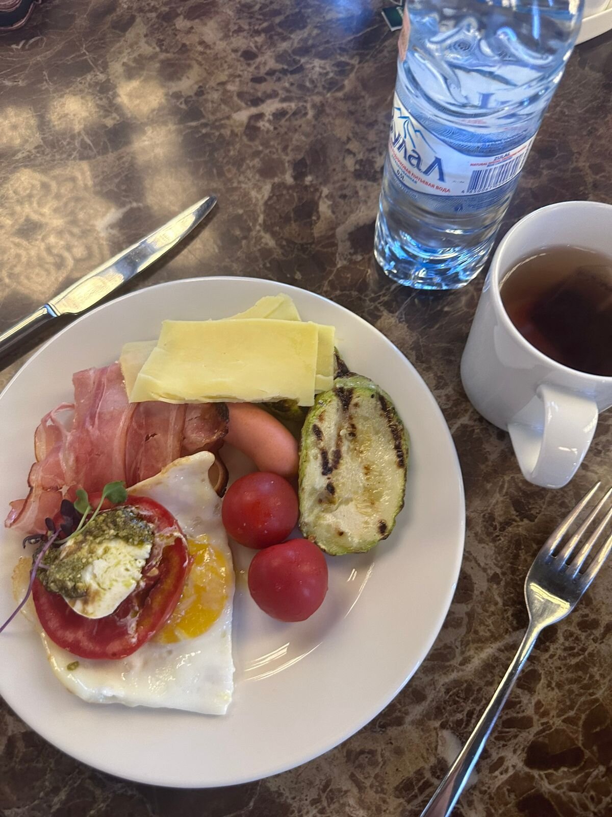 Hills Resort Hotel-官方