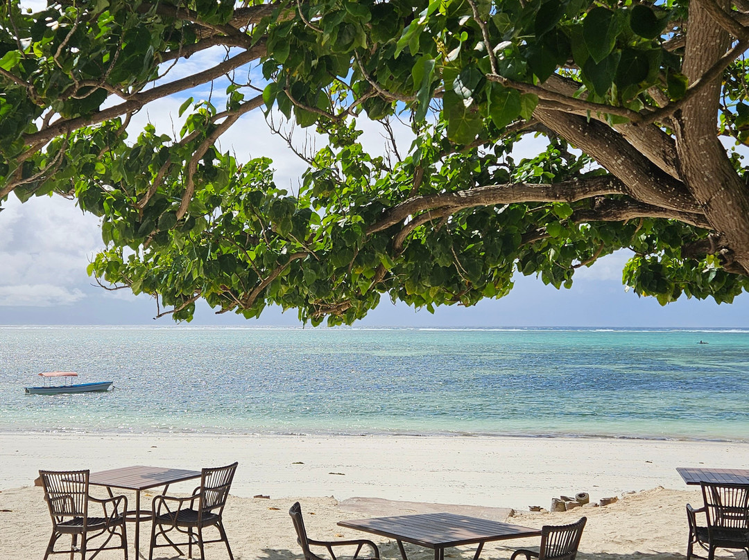 微风海滩俱乐部及Spa酒店主图