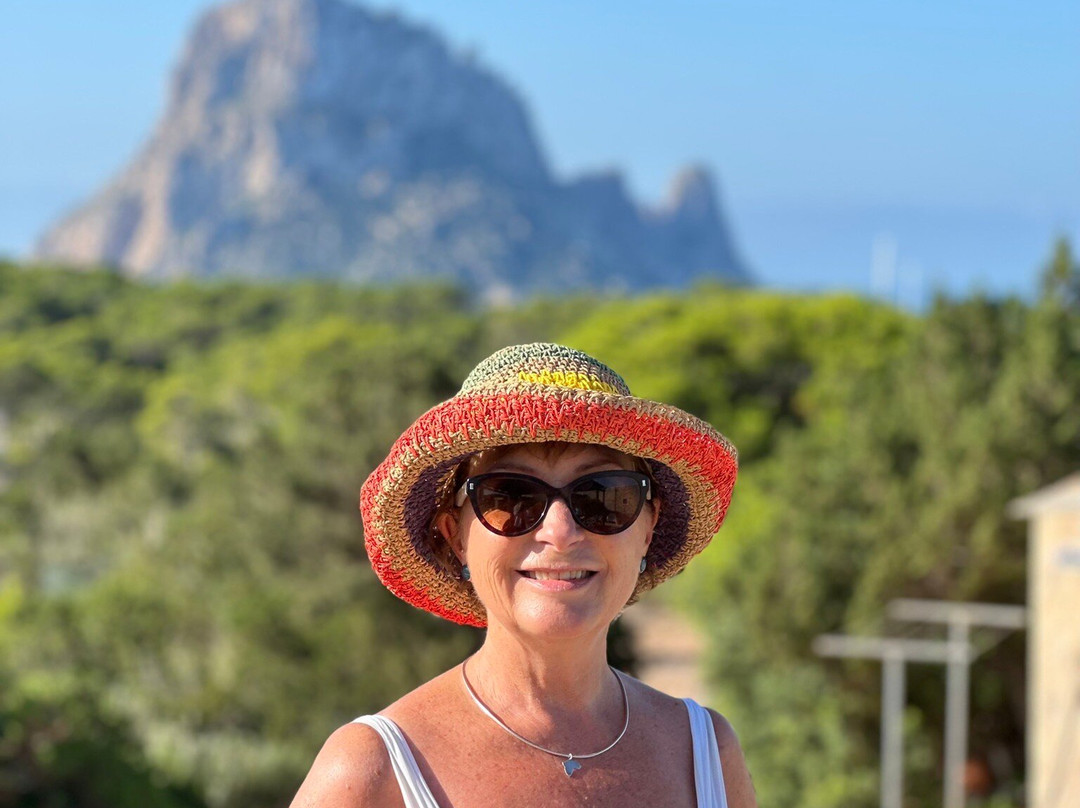 Cala Codolar景点图片