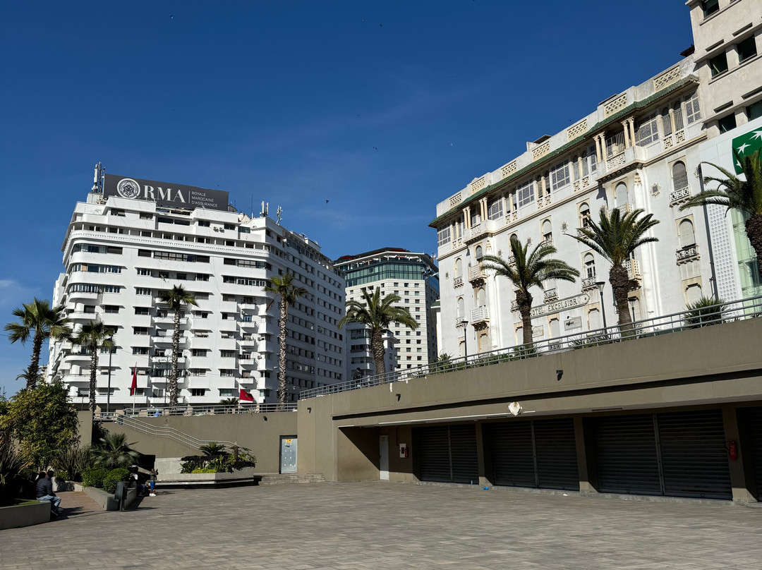 Place des Nations Unies-卡萨布兰卡必去景点