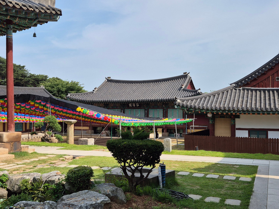 Yongjusa Temple-华城市必去景点