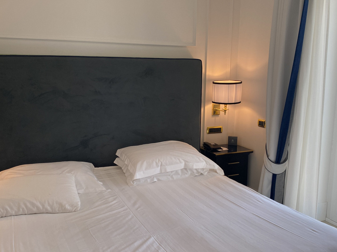 圣卢西亚大酒店主图