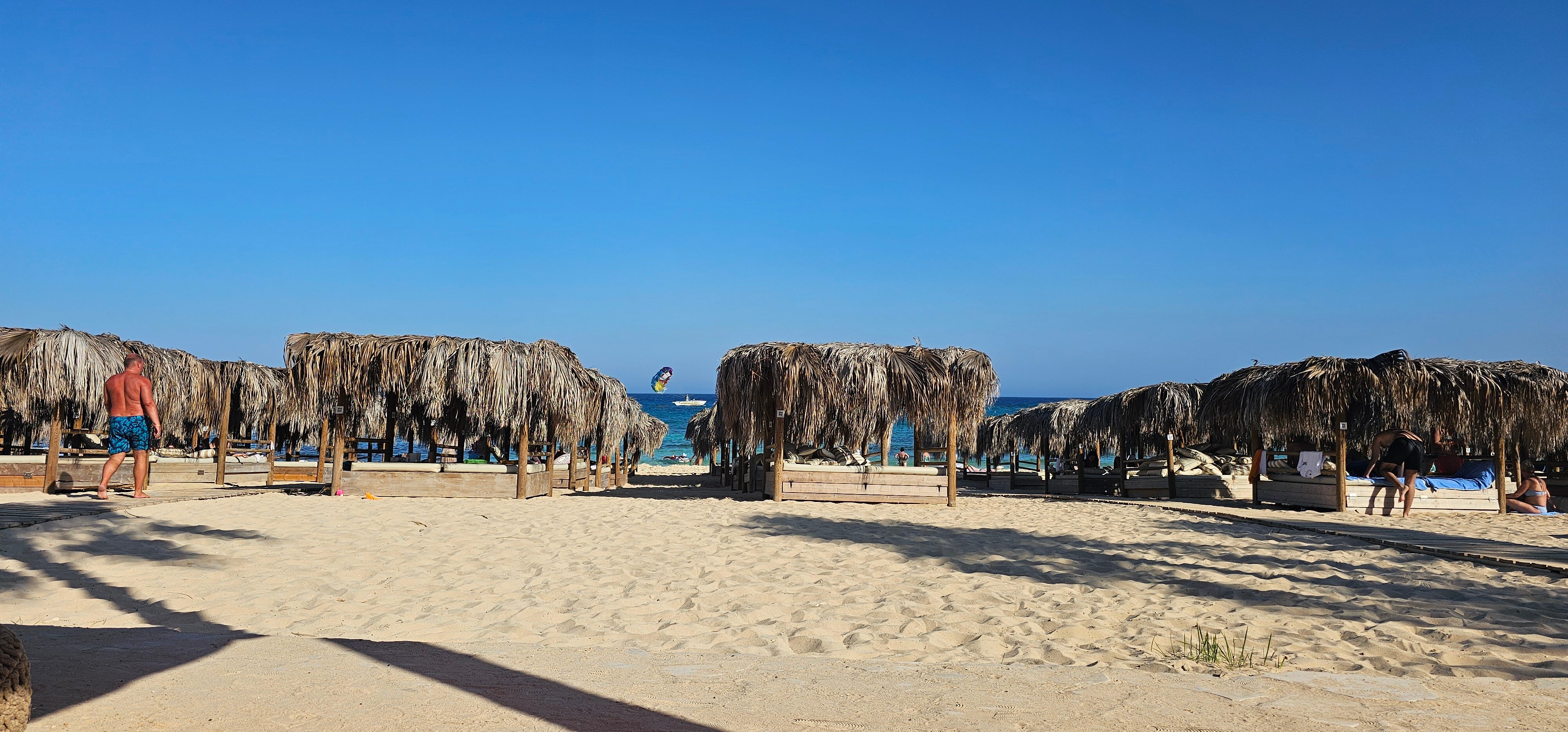 Asterias Beach Hotel-泳池