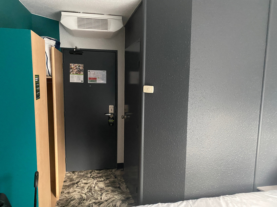 B&B HOTEL Arras Centre Les Places主图