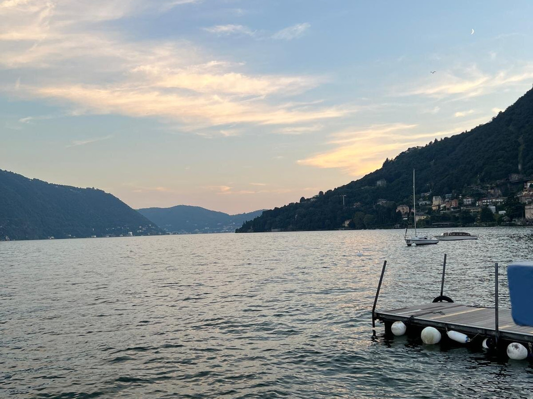 Lido di Moltrasio-莫尔特拉肖必去景点