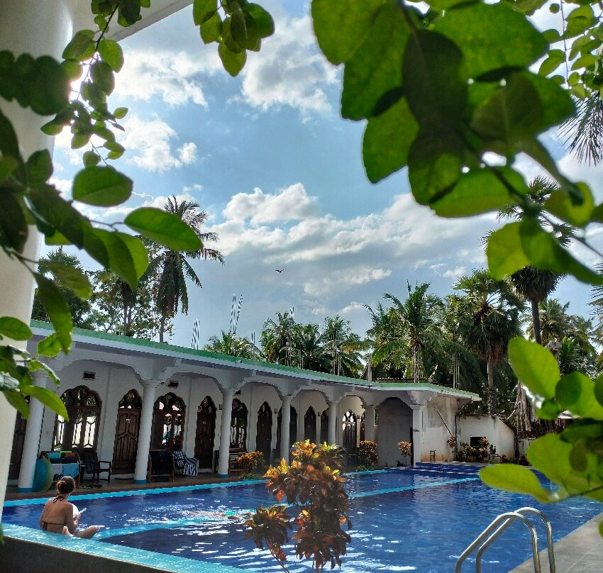 MRD Beach Hotel主图